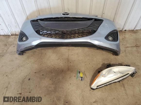 2012 Mazda 5 Touring with VIN JM1CW2CL0C0105090, listed as a Copart auction lot 74963864 with 88,759 mi miles and Salvage Title. Bid and sale history available at DreamBid. Image 13.