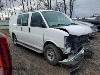 2020 GMC Savana Cargo Van with VIN 1GTW7AFG0L1160216, listed as a Copart auction lot 85628164 with 76,682 mi miles and Salvage Title. Bid and sale history available at carsss.com. Image 4.