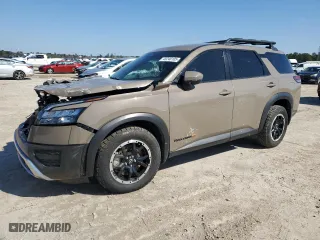 2024 Nissan Pathfinder SV with VIN 5N1DR3BD8RC230028, listed as a Copart auction lot 45240105 with 21,211 mi miles and Salvage Title. Bid and sale history available at carsss.com. Image 1.