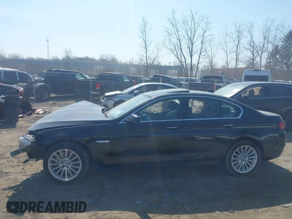2013 BMW 5 Series 535i xDrive with VIN WBAFU7C59DDU71560, listed as a IAAI auction lot 41768025 with 155,095 mi miles and . Bid and sale history available at carsss.com. Image 14.