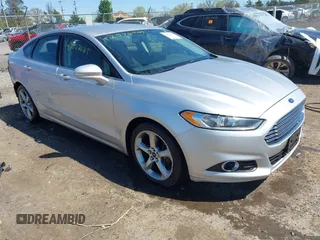 2014 Ford Fusion SE with VIN 1FA6P0H75E5397714, listed as a IAAI auction lot 42072025 with 145,664 mi miles. Bid and sale history available at carsss.com. Image 1.