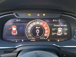 2021 Audi R8 V10 z VIN WUABAAFX8M7900919, wystawiony jako Copart lot #44812725 z przebiegiem 21 390 mil mil oraz Szkoda całkowita • Salvage title. Historia ofert i sprzedaży dostępna na DreamBid. Obrazek 9.
