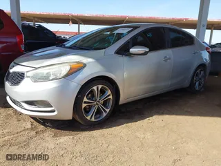 2016 Kia Forte EX with VIN KNAFX4A8XG5598156, listed as a IAAI auction lot 41980015 with 114,672 mi miles. Bid and sale history available at carsss.com. Image 2.