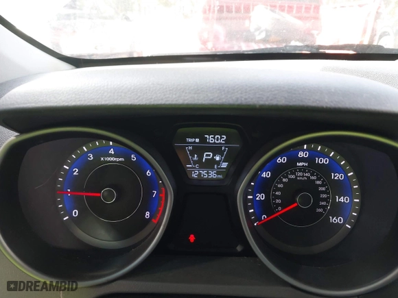 2014 Hyundai Elantra SE with VIN KMHDH4AE4EU165055, listed as a IAAI auction lot 40819849 with 127,536 mi miles. Bid and sale history available at carsss.com. Image 15.
