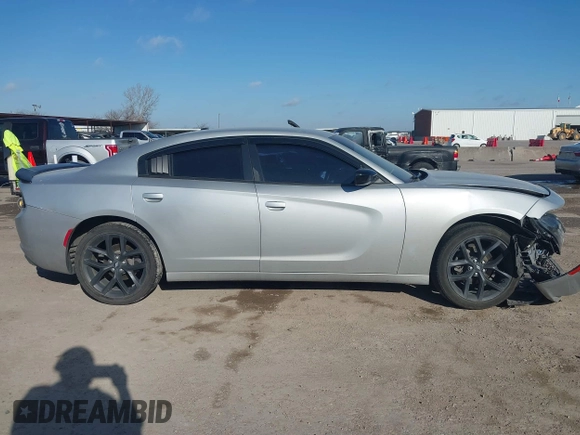 2019 Dodge Charger SXT with VIN 2C3CDXBG5KH626442, listed as a IAAI auction lot 41666237 with 84,920 mi miles. Bid and sale history available at carsss.com. Image 12.