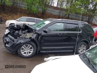 2019 Ford Explorer XLT с VIN 1FM5K8D87KGA05751, выставлен на аукционе IAAI как лот 42222012 с пробегом 72 964 миль миль и . История ставок и продаж доступна на DreamBid. Изображение 14.