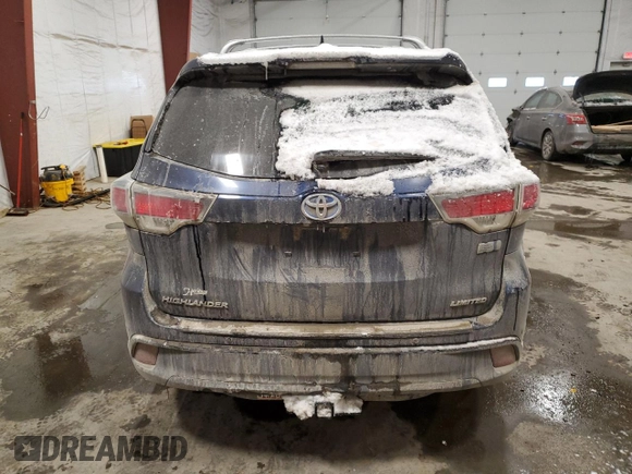 2016 Toyota Highlander Hybrid Limited with VIN 5TDDCRFH2GS020400, listed as a Copart auction lot 43941735 with 111,161 mi miles and Salvage Title. Bid and sale history available at carsss.com. Image 6.