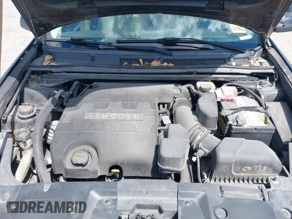 2014 Lincoln MKS with VIN 1LNHL9EK0EG608300, listed as a IAAI auction lot 41900902 with 144,253 mi miles. Bid and sale history available at carsss.com. Image 10.