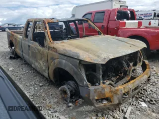 2011 Ford F-350 XL z VIN 1FT8X3DT2BEA71209, wystawiony jako Copart lot #68060374 z przebiegiem Nie podano mil oraz Nie do naprawy • Non repairable. Historia ofert i sprzedaży dostępna na DreamBid. Obrazek 4.
