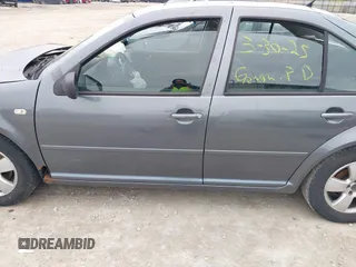 2003 Volkswagen Jetta GLS with VIN 3VWSP69M63M189779, listed as a IAAI auction lot 42026287 with 270,611 mi miles and . Bid and sale history available at DreamBid. Image 14.
