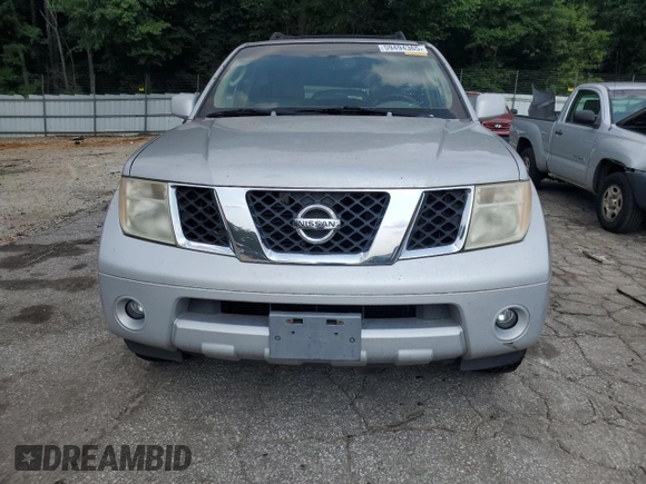 2006 Nissan Pathfinder SE z VIN 5N1AR18U66C613444, wystawiony jako Copart lot #59494365 z przebiegiem 218 903 mil mil oraz Czysty tytuł • Clean title. Historia ofert i sprzedaży dostępna na DreamBid. Obrazek 5.