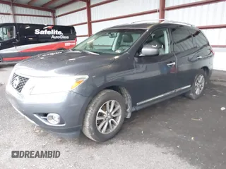 2013 Nissan Pathfinder SV with VIN 5N1AR2MM8DC670849, listed as a IAAI auction lot 41092668 with 193,319 mi miles. Bid and sale history available at carsss.com. Image 2.