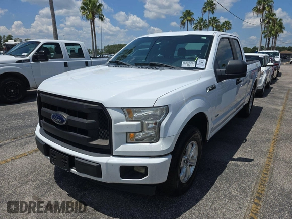 2017 Ford F-150 XL with VIN 1FTEX1CP9HKC89332, listed as a IAAI auction lot 42849122 with 193,158 mi miles and . Bid and sale history available at DreamBid. Image 4.