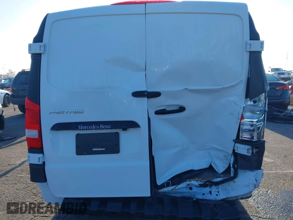 2022 Mercedes-Benz Metris Cargo with VIN W1YV0BEY8N3960426, listed as a IAAI auction lot 42019330 with 37,038 mi miles. Bid and sale history available at carsss.com. Image 17.