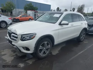 2017 Mercedes-Benz GLC with VIN WDC0G4JB0HF132200, listed as a IAAI auction lot 41807886 with 91,119 mi miles. Bid and sale history available at carsss.com. Image 17.