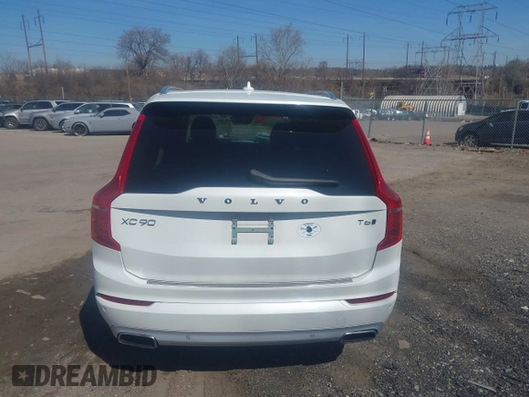 2021 Volvo XC90 Momentum with VIN YV4A221K5M1677620, listed as a IAAI auction lot 41753517 with 67,000 mi miles. Bid and sale history available at carsss.com. Image 16.