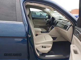 2019 Volkswagen Atlas SEL with VIN 1V2ER2CA9KC604299, listed as a IAAI auction lot 42472488 with 62,257 mi miles and . Bid and sale history available at DreamBid. Image 5.