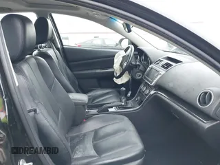 2009 Mazda 6 i Touring with VIN 1YVHP82A595M16347, listed as a IAAI auction lot 40869553 with 109,675 mi miles and . Bid and sale history available at carsss.com. Image 5.