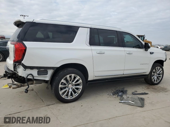 2024 GMC Yukon XL Denali with VIN 1GKS2JKL9RR163677, listed as a Copart auction lot 41381335 with 19,929 mi miles and Salvage Title. Bid and sale history available at carsss.com. Image 3.