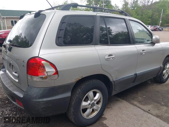 2006 Hyundai Santa Fe GLS with VIN KM8SC13D56U071213, listed as a IAAI auction lot 42239720 with 155,106 mi miles and . Bid and sale history available at DreamBid. Image 17.