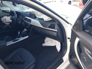 2018 BMW 3 Series 320i xDrive with VIN WBA8A3C59JA505164, listed as a IAAI auction lot 41959756 with 63,395 mi miles and . Bid and sale history available at DreamBid. Image 5.