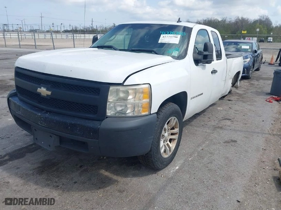 2008 Chevrolet Silverado 1500 Work Truck with VIN 1GCEC19X68Z113851, listed as a IAAI auction lot 41775750 with 227,717 mi miles. Bid and sale history available at carsss.com. Image 2.