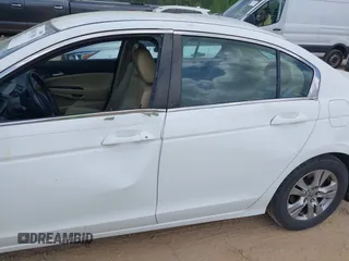 2011 Honda Accord SE с VIN 1HGCP2F61BA050632, выставлен на аукционе IAAI как лот 42091398 с пробегом 356 866 миль миль и . История ставок и продаж доступна на DreamBid. Изображение 6.