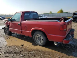 1998 GMC Sonoma with VIN 1GTCS144XWK512047, listed as a Copart auction lot 85928244 with 259,749 mi miles and Salvage Title. Bid and sale history available at carsss.com. Image 2.