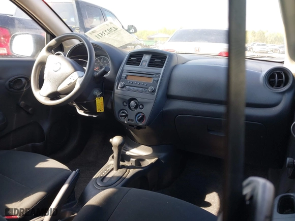 2015 Nissan Versa SV with VIN 3N1CN7AP4FL804691, listed as a IAAI auction lot 42023511 with 135,529 mi miles. Bid and sale history available at carsss.com. Image 5.
