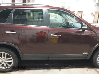 2015 Kia Sorento LX with VIN 5XYKTDA70FG646886, listed as a IAAI auction lot 42469491 with 214,232 mi miles and . Bid and sale history available at DreamBid. Image 13.