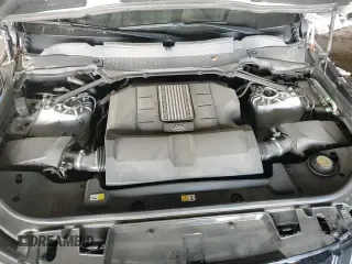 2018 Land Rover Range Rover Sport HSE Dynamic with VIN SALWV2SVXJA806965, listed as a Copart auction lot 68750595 with 66,793 mi miles and Salvage title. Bid and sale history available at DreamBid. Image 13.