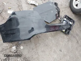 2017 Ford Fusion SE z VIN 3FA6P0H7XHR404013, wystawiony jako IAAI lot #41664822 z przebiegiem Nie podano mil oraz . Historia ofert i sprzedaży dostępna na DreamBid. Obrazek 11.