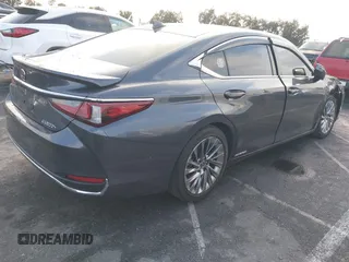 2022 Lexus ES 300h Luxury with VIN 58AEA1C16NU014227, listed as a IAAI auction lot 41504883 with 55,850 mi miles and . Bid and sale history available at DreamBid. Image 4.