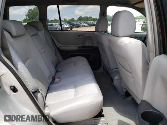 2005 Toyota Highlander with VIN JTEEP21A750111748, listed as a Copart auction lot 57151765 with 324,870 mi miles and Clean Title. Bid and sale history available at DreamBid. Image 11.