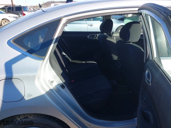 2014 Nissan Sentra SR with VIN 3N1AB7AP4EL619684, listed as a IAAI auction lot 41480420 with 249,128 mi miles. Bid and sale history available at carsss.com. Image 8.