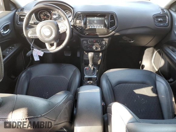 2019 Jeep Compass Latitude with VIN 3C4NJCBB1KT782396, listed as a Copart auction lot 48022595 with 75,790 mi miles and Salvage title. Bid and sale history available at DreamBid. Image 8.