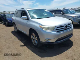 2011 Toyota Highlander Limited with VIN 5TDYK3EH3BS029313, listed as a IAAI auction lot 42838976 with 325,619 mi miles and . Bid and sale history available at DreamBid. Image 1.