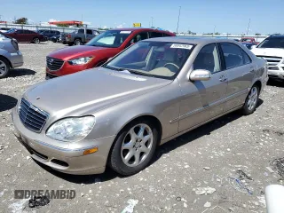 2005 Mercedes-Benz S 500 с VIN WDBNG84J75A445404, выставлен на аукционе Copart как лот 58842965 с пробегом 57 153 миль миль и Списание • Salvage title. История ставок и продаж доступна на DreamBid. Изображение 1.