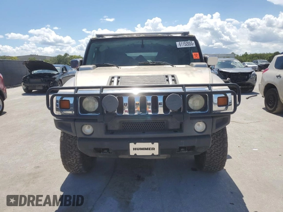 2003 Hummer H2 z VIN 5GRGN23U33H142552, wystawiony jako Copart lot #61152055 z przebiegiem Nie podano mil oraz Czysty tytuł • Clean title. Historia ofert i sprzedaży dostępna na DreamBid. Obrazek 5.