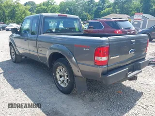 2011 Ford Ranger XLT z VIN 1FTLR4FE9BPA38690, wystawiony jako IAAI lot #42594560 z przebiegiem 106 084 mil mil oraz . Historia ofert i sprzedaży dostępna na DreamBid. Obrazek 3.