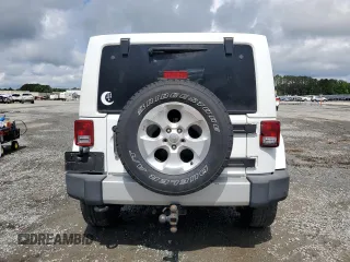 2013 Jeep Wrangler Unlimited Sahara with VIN 1C4HJWEG1DL516784, listed as a Copart auction lot 56382805 with 205,874 mi miles and Salvage title. Bid and sale history available at DreamBid. Image 6.