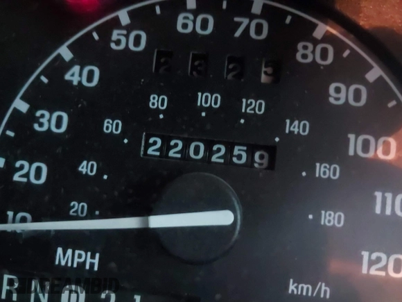 2000 Ford Ranger XLT with VIN 1FTZR15X3YPB74785, listed as a IAAI auction lot 41399100 with 220,259 mi miles and . Bid and sale history available at DreamBid. Image 15.