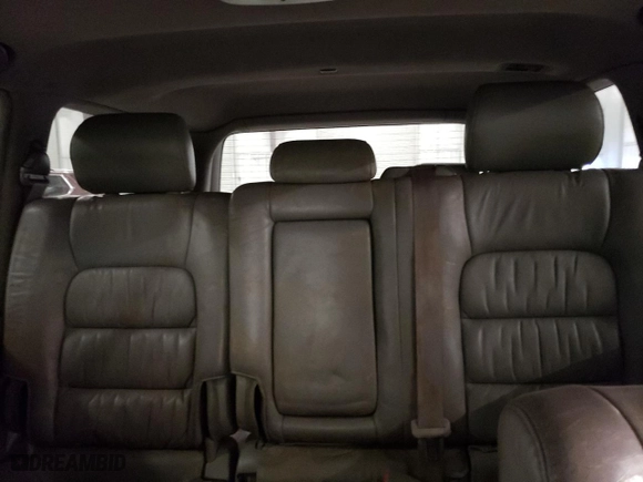 2004 Lexus LX 470 with VIN JTJHT00W843548361, listed as a Copart auction lot 76465204 with 257,543 mi miles and Salvage Title. Bid and sale history available at carsss.com. Image 10.