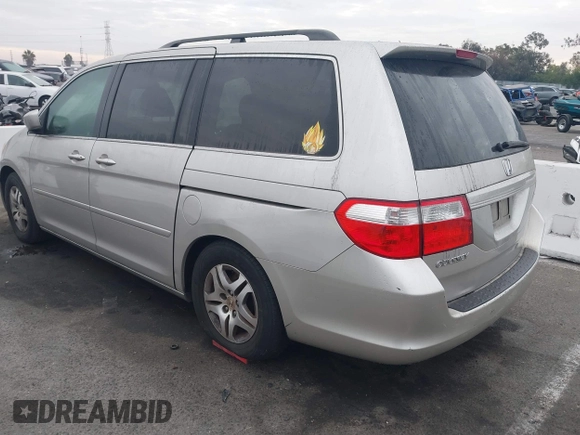2007 Honda Odyssey EX-L with VIN 5FNRL38647B413026, listed as a IAAI auction lot 41824641 with 221,480 mi miles. Bid and sale history available at carsss.com. Image 3.