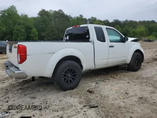 2015 Nissan Frontier S with VIN 1N6BD0CT2FN747708, listed as a Copart auction lot 57726115 with 173,370 mi miles and Salvage title. Bid and sale history available at DreamBid. Image 3.