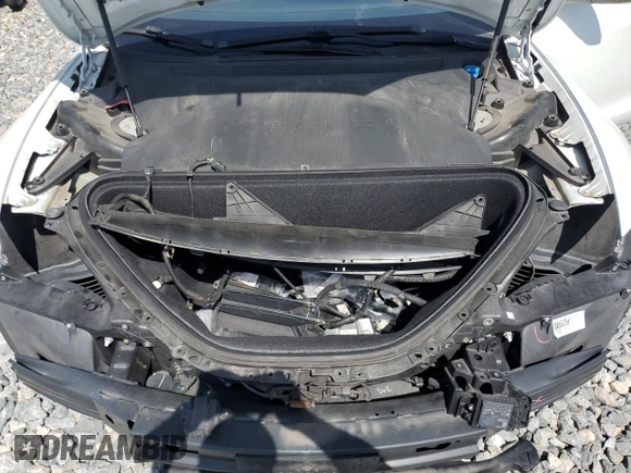 2018 Tesla Model S 75D with VIN 5YJSA1E26JF292682, listed as a Copart auction lot 62767065 with 101,433 mi miles and Salvage title. Bid and sale history available at DreamBid. Image 11.