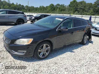 2015 Volvo V60 T5 Drive-E Platinum with VIN YV140MED3F1208973, listed as a Copart auction lot 59097974 with 140,445 mi miles and Salvage Title. Bid and sale history available at carsss.com. Image 1.