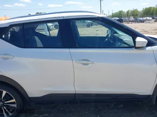 2019 Nissan Kicks S with VIN 3N1CP5CU2KL497873, listed as a IAAI auction lot 41859997 with 67,793 mi miles. Bid and sale history available at carsss.com. Image 14.