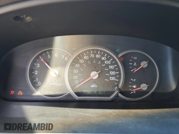 2005 Kia Sedona LX with VIN KNDUP132956661322, listed as a Copart auction lot 71431874 with 101,875 mi miles and Salvage Title. Bid and sale history available at carsss.com. Image 9.