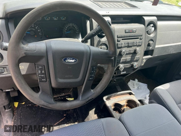 2013 Ford F-150 XL с VIN 1FTFX1EF3DFA70846, выставлен на аукционе Copart как лот 57615745 с пробегом 138 000 миль миль и Чистый • Clean title. История ставок и продаж доступна на DreamBid. Изображение 9.